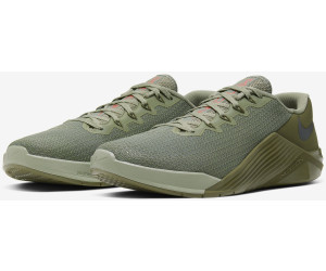 Nike metcon 5 green clearance