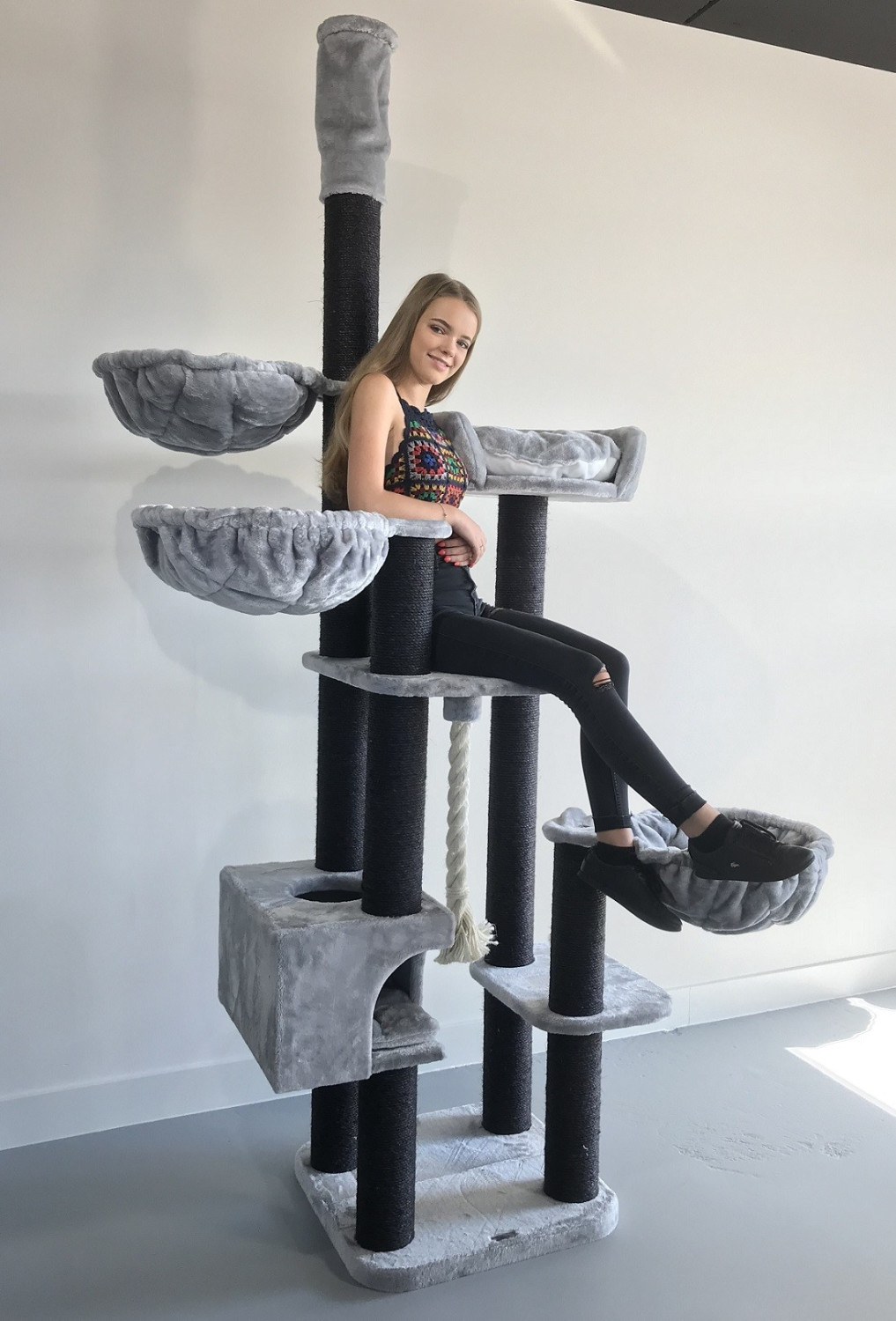 RHRQuality Cat Tree Catdream de Luxe Blackline Light Grey