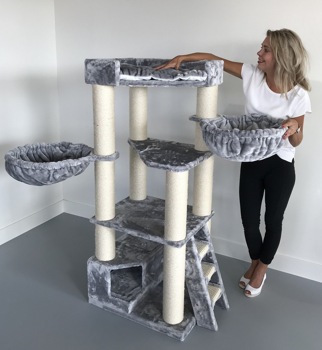 RHRQuality Cat Tree Corner Coon Light Grey