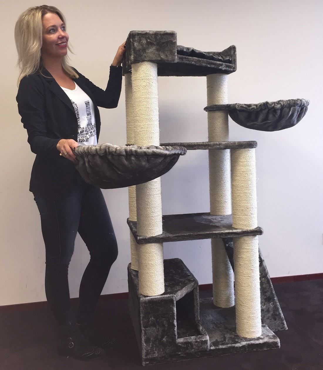 RHRQuality Cat Tree Corner Coon Taupe