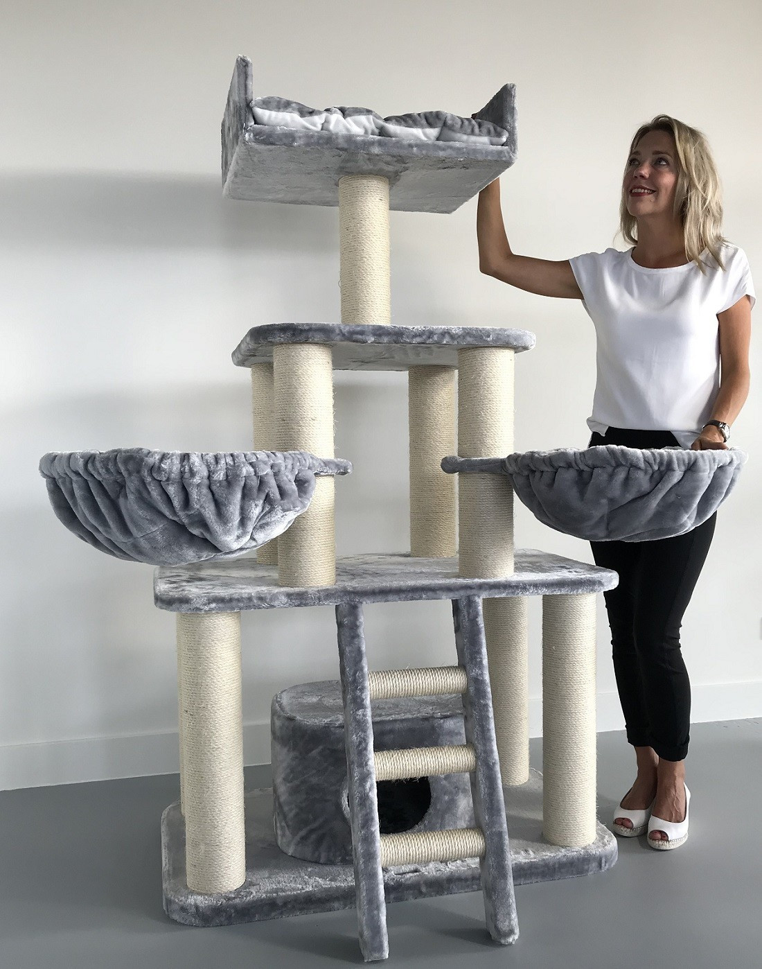 RHRQuality Cat Tree Panther Light Grey
