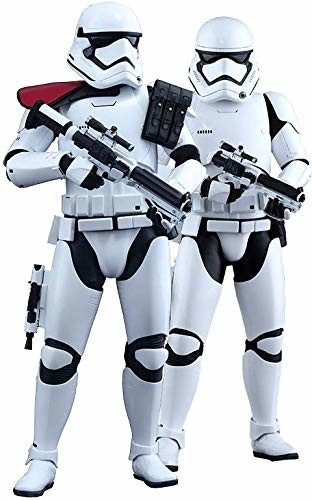 Hot Toys Star Wars First Order Stormtrooper and officer