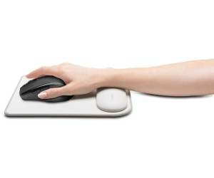https://cdn.idealo.com/folder/Product/6978/8/6978878/s4_produktbild_gross_3/kensington-ergosoft-wrist-rest-mouse-pad-for-standard-mouse.jpg