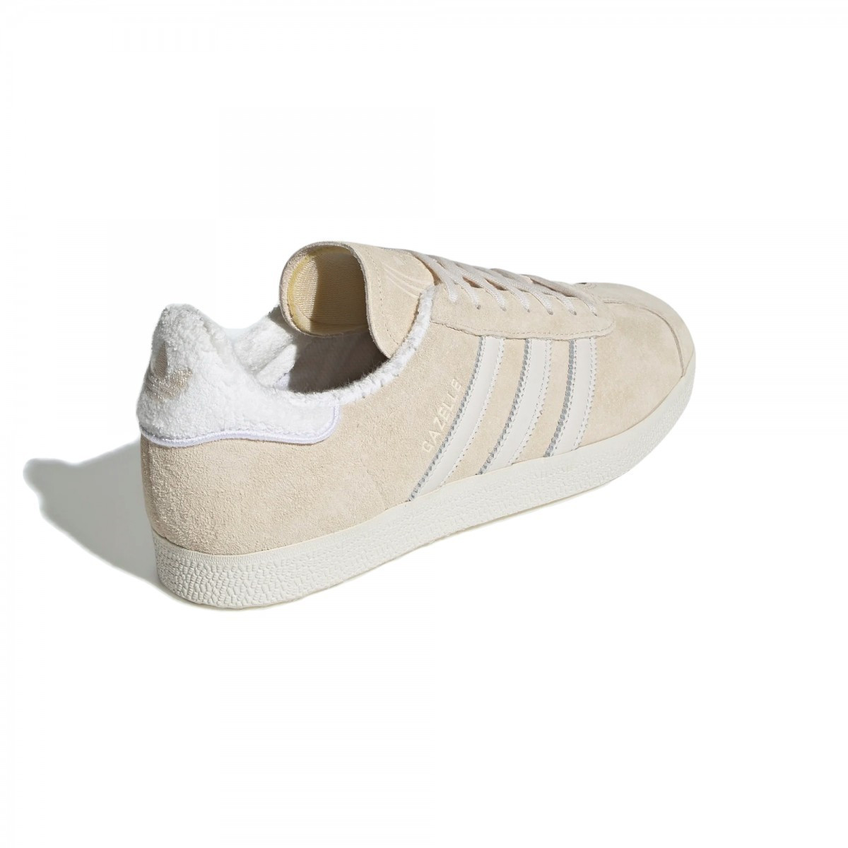 Buy Adidas Gazelle Ecru Tint/Chalk White/Cloud White from £39.99 (Today