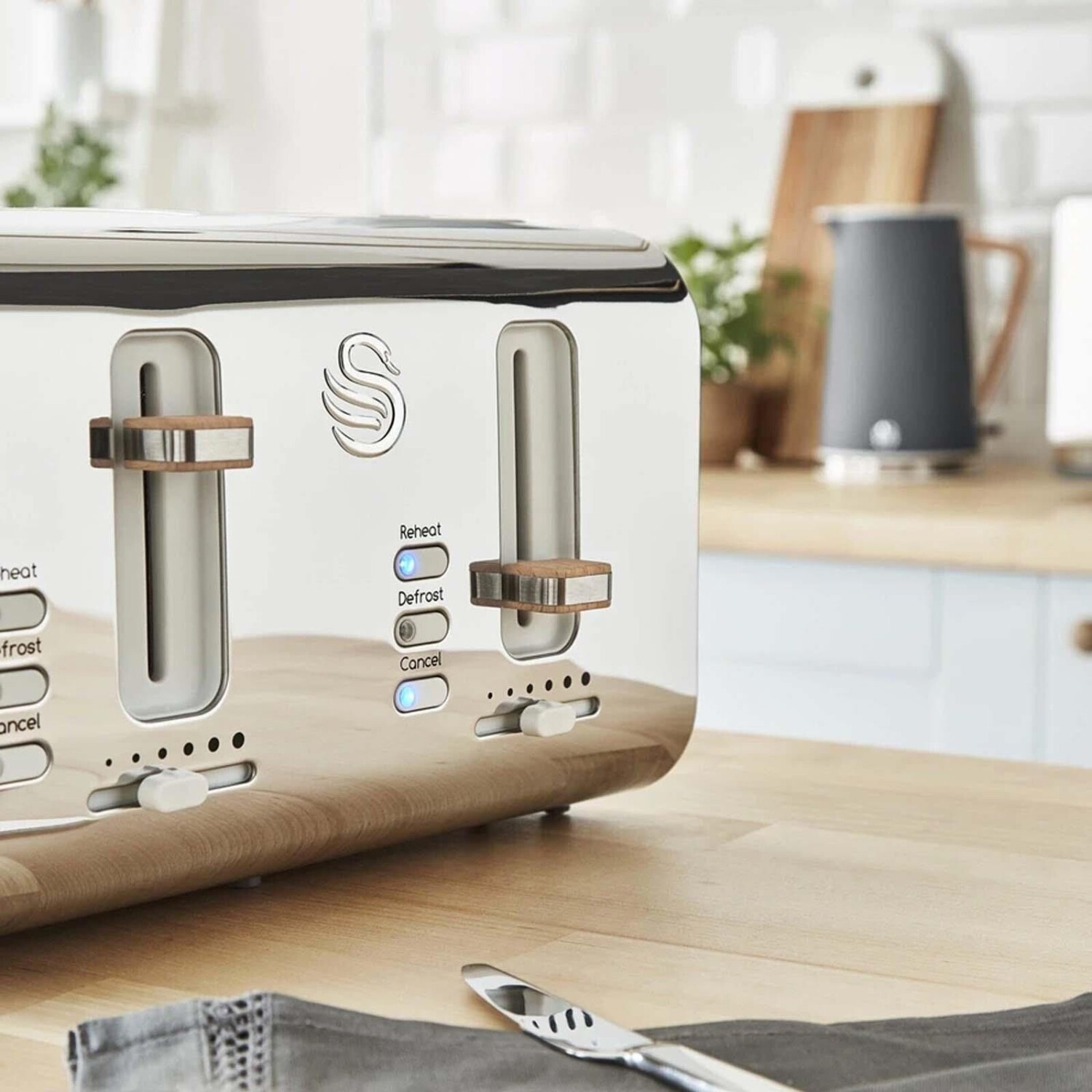 Buy Swan Nordic 4 Slice Toaster Slate Grey from £54.00 (Today) Best