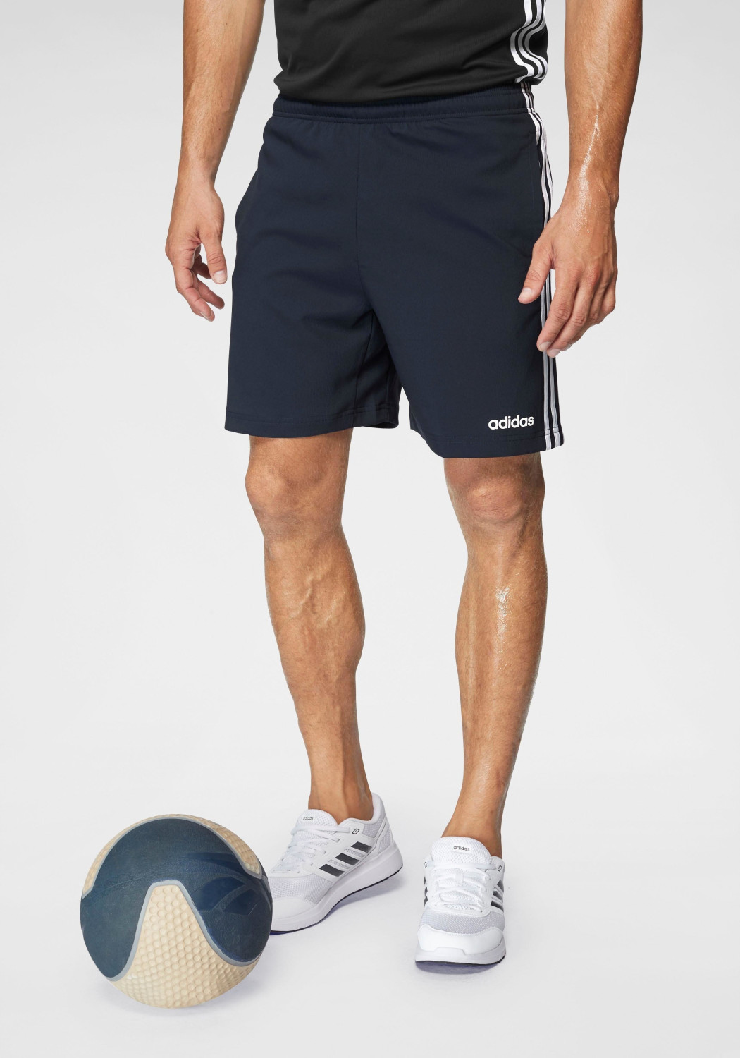 Adidas Men Athletics Essentials 3 Stripes Chelsea Shorts 7 Inch