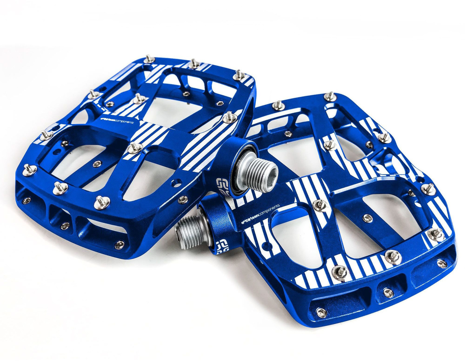 e*thirteen Plus Flat Pedale 22 Pins blue
