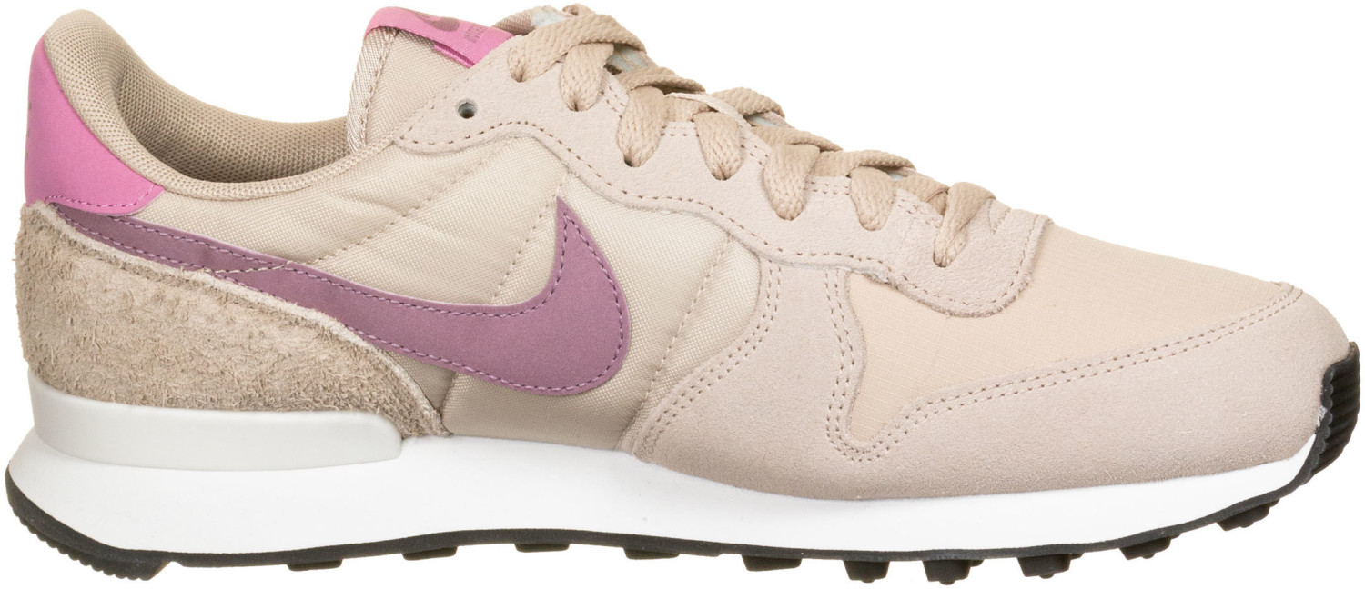 nike cortez fossil stone