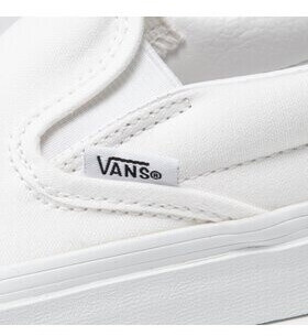 Buy Vans Classic Slip On All True White from 33.75 Today Best Deals on idealo