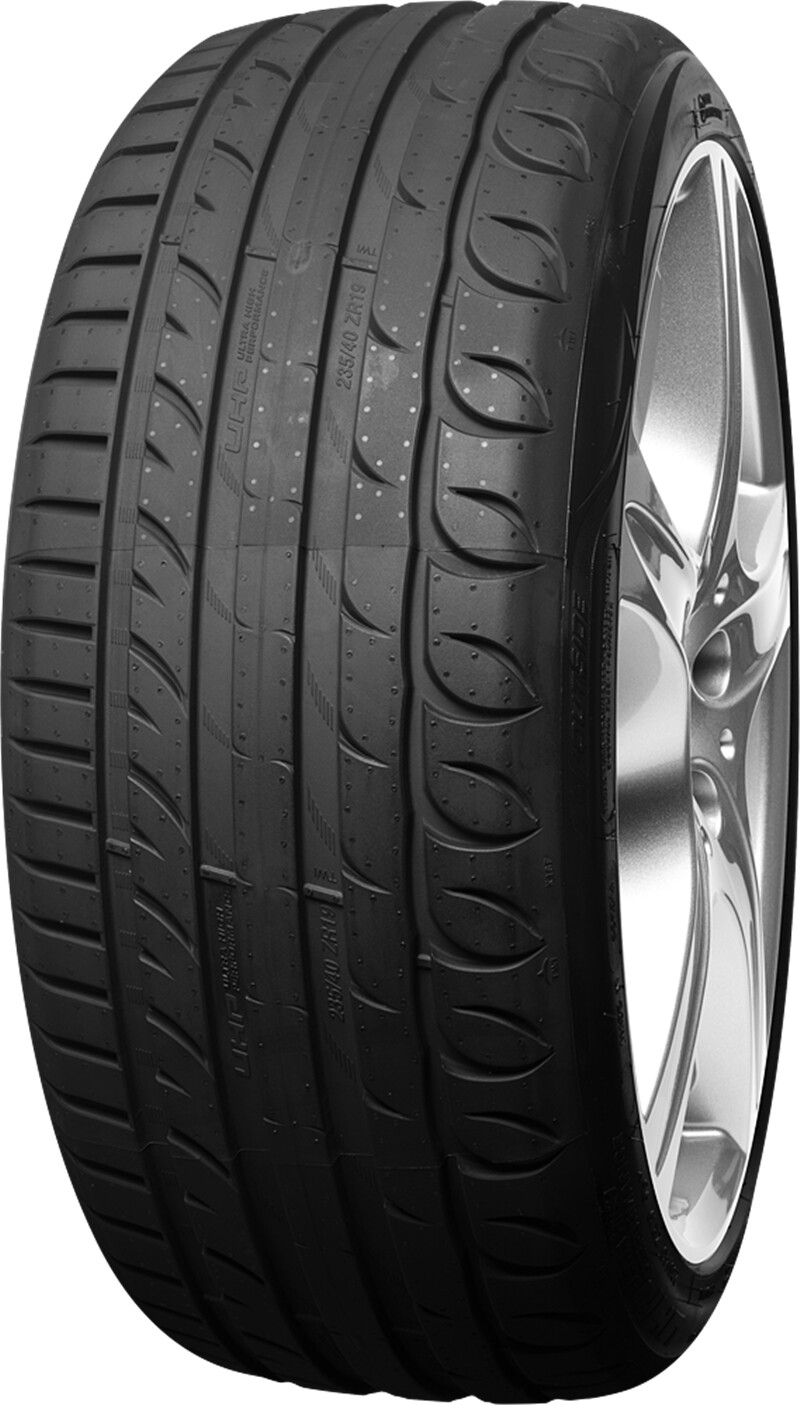 Ein Bild eines Kormoran Ultra High Performance 215\/55 R17 94W Reifens